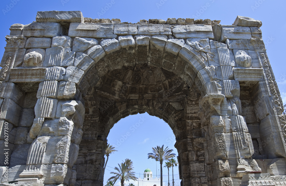 Obraz premium Libya,Tripoli,the Marco Aurelio Arch in the old Medina