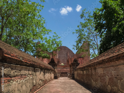 Old temple in Ayutthaya