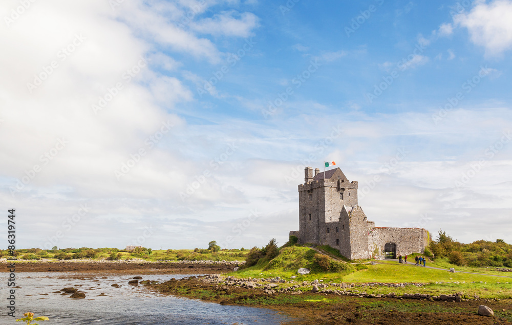 Dunguaire Castle