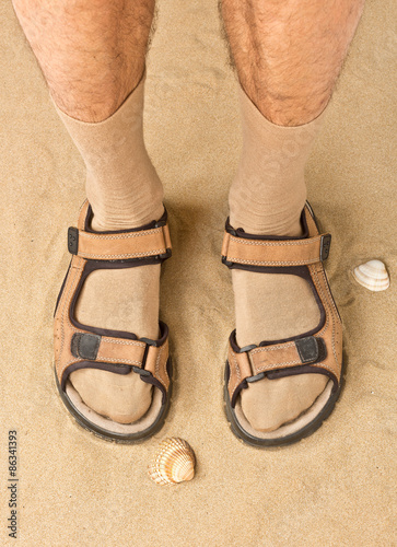 Foto Typisch deutscher Tourist, Mann mit Sandalen und Strümpfen