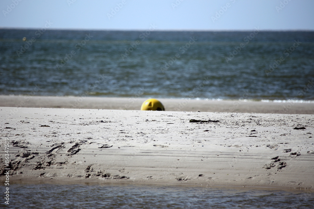 Naklejka premium Creek on beach in Amrum