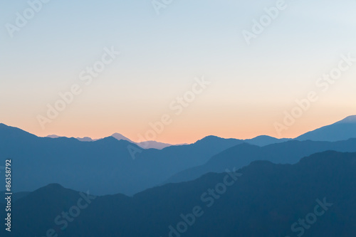 Fototapeta Naklejka Na Ścianę i Meble -  sunrise mountain