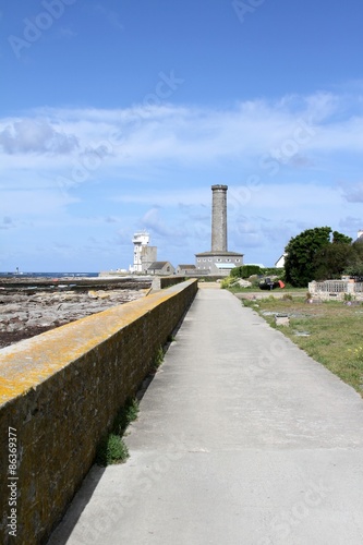 phare d'Eckmühl et sémaphore de Penmarch, Finistère,bretagne photo