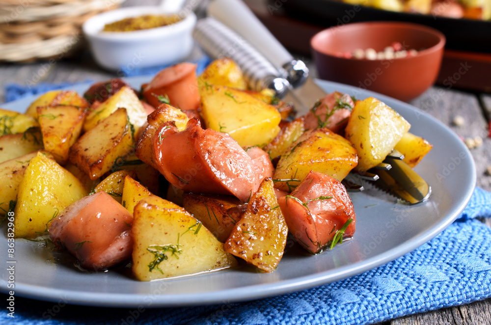 Potatoes with sausages