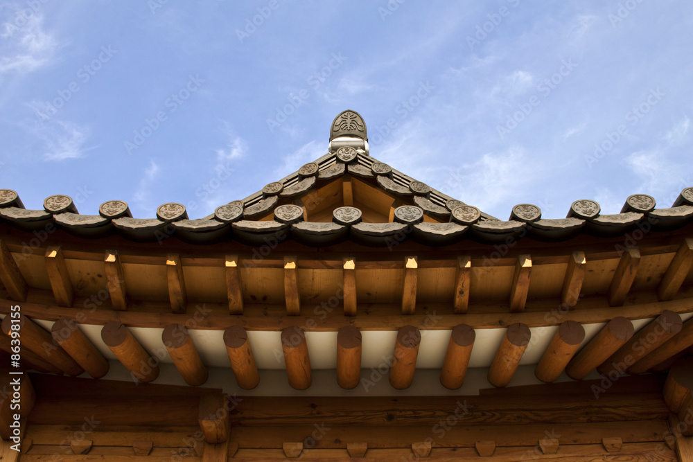 Naklejka premium Traditional Korean style architecture at Hanok Village , South K
