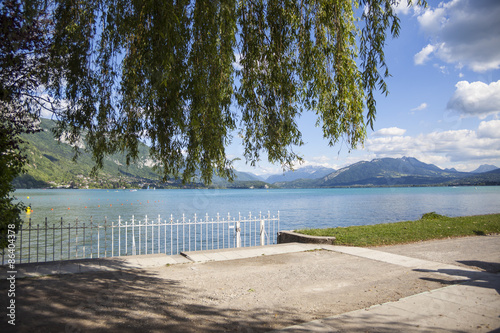 Fototapeta Naklejka Na Ścianę i Meble -  Lake Annecy, in Haoute Savoie, France