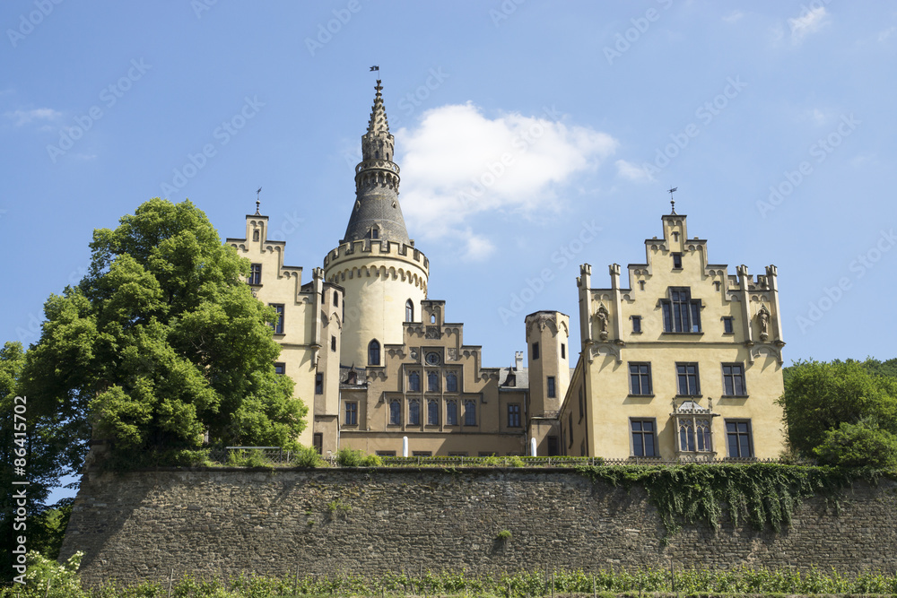 Obraz premium Schloss Arenfels bei Bad Hönningen am Rhein, Deutschland