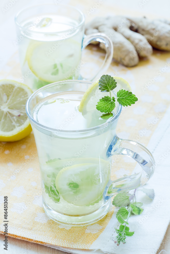 green tea with mint green tea with mint