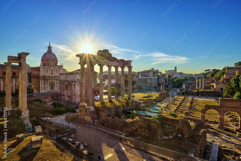 Fototapeta premium Wschód słońca na Forum Romanum - Rzym - Włochy