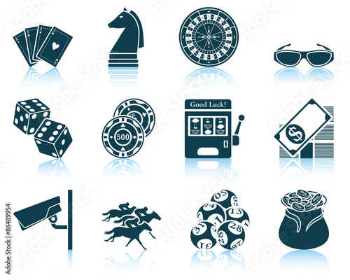 Set of casino icons.