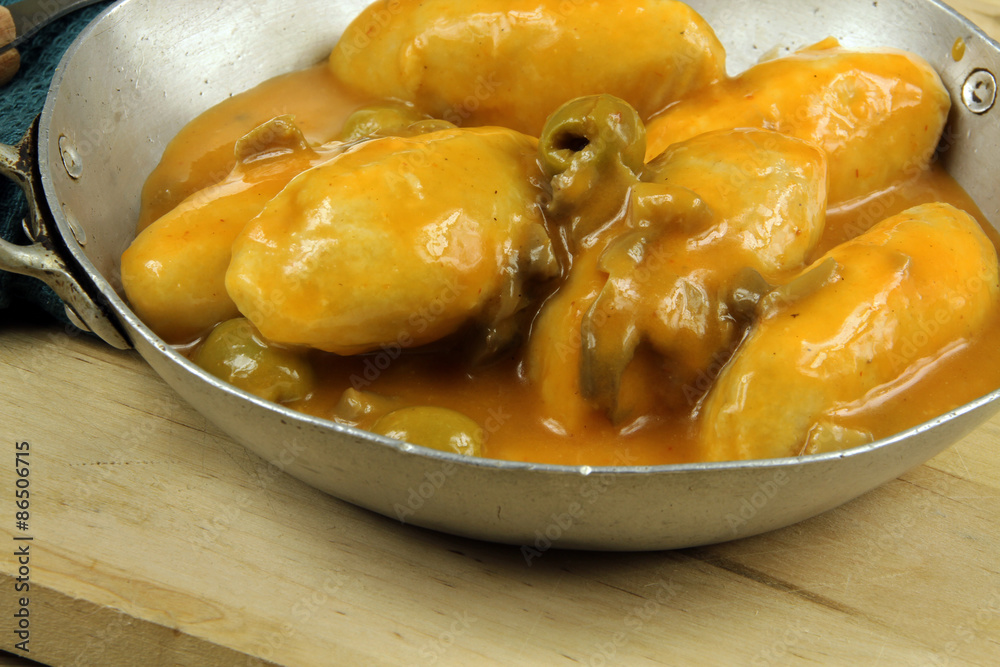 quenelles sauce financière 06072015 quenelles sauce financière 06072015
