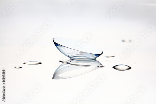 colored contact lenses vision