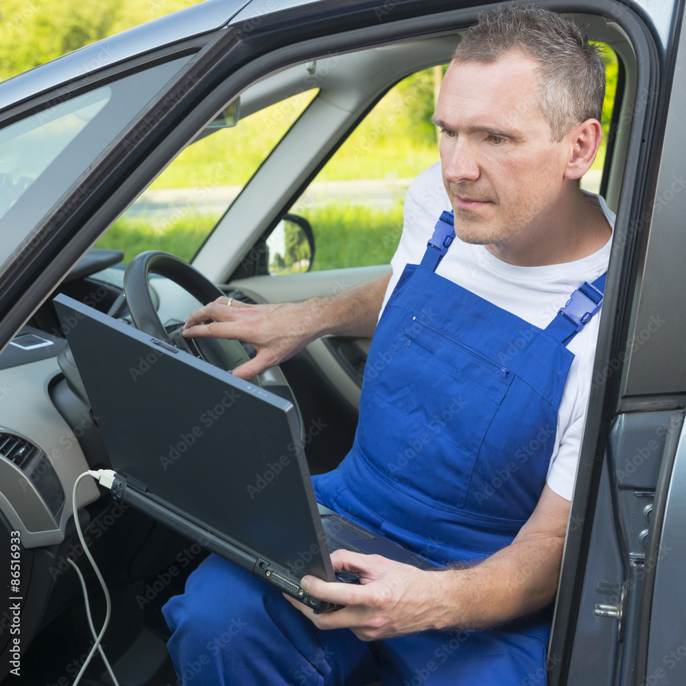 Mobile car assistance Mobile car assistance