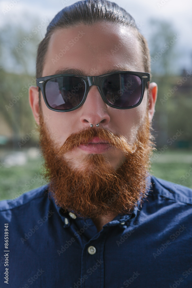 Bearded hipster sunglasses in the city