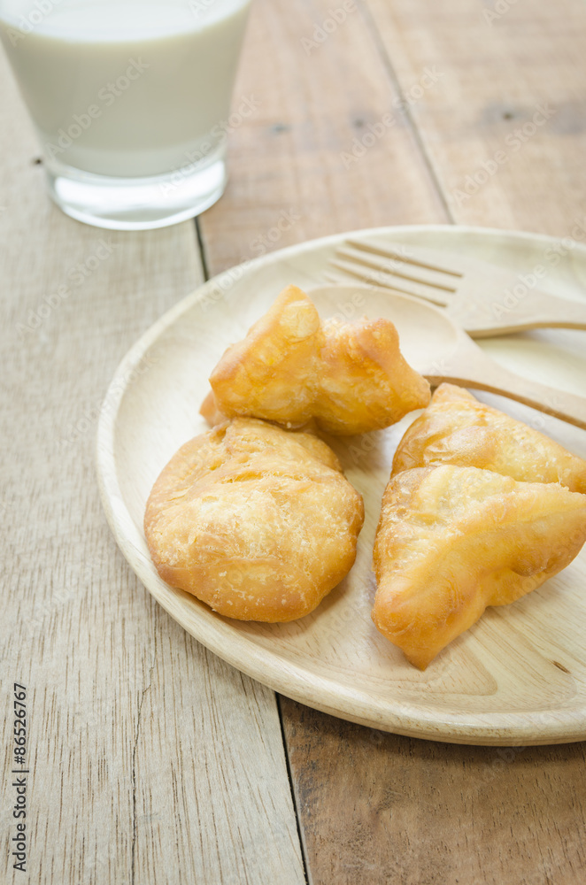 Deep-fried doughstick and soy milk Deep-fried doughstick and soy milk