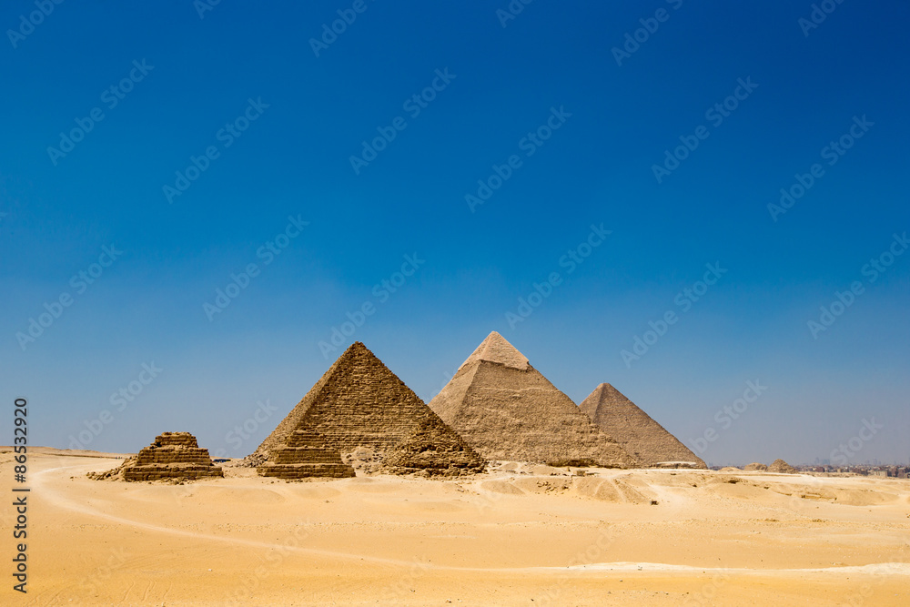 pyramids of Giza in Cairo, Egypt. - obrazy, fototapety, plakaty 