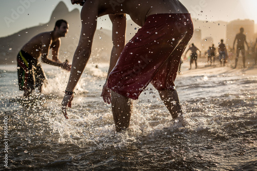 Refreshing... Gotas de água. Rio de Janeiro, Brasil photo