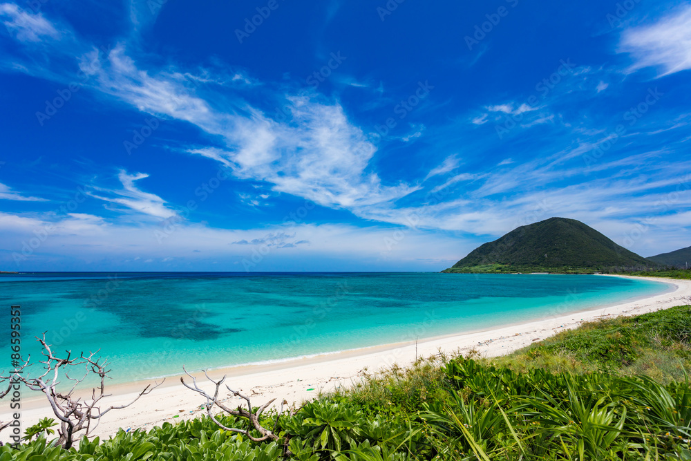 沖縄伊平屋島の海