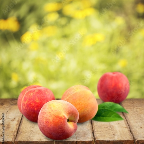 Peach, Fruit, White.