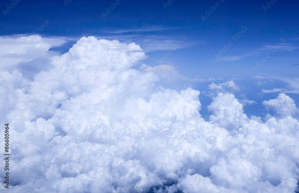 Naklejka premium view from the window when airplane flying in the cloud