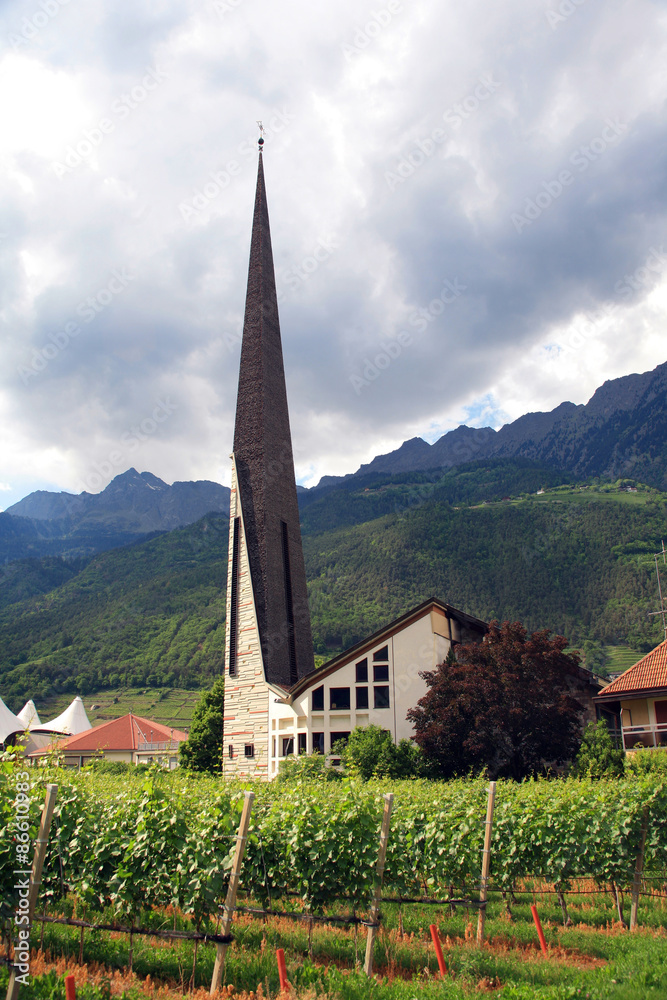Italia,Trentino Alto Adige. Lagundo, la chiesa.