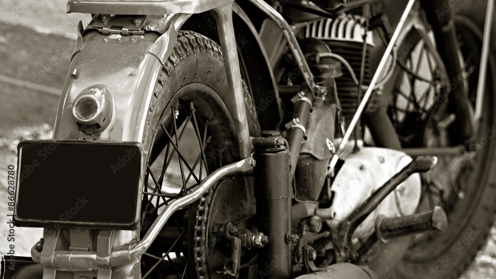 Obraz premium Old Motorcycle with license plate