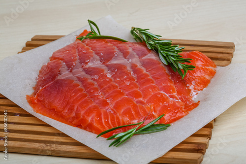 Sliced salmon