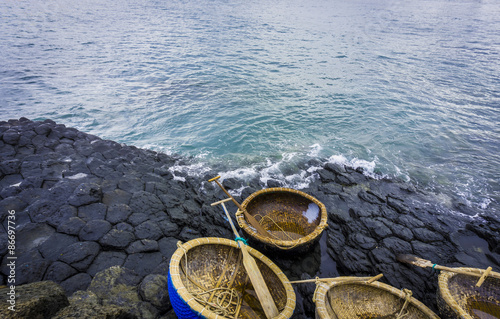 Coracles and GanhDaDia giant's causeway 
