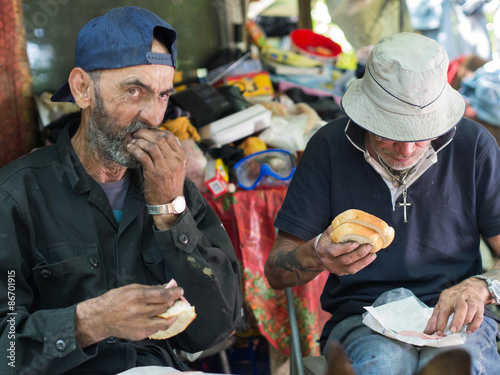 homeless eating photo