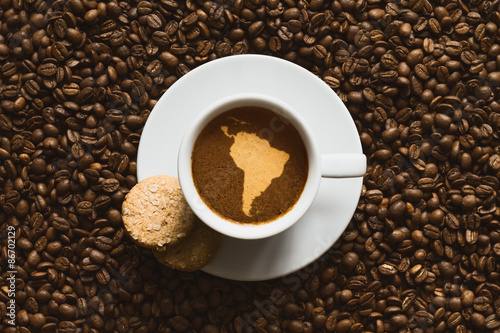 Obraz na płótnie Still life - coffee with map of South America continent w salonie