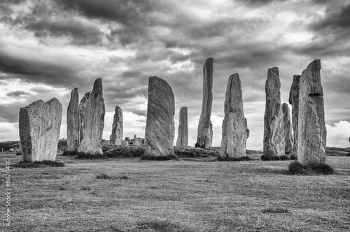 stonehenge in bianco e nero photo