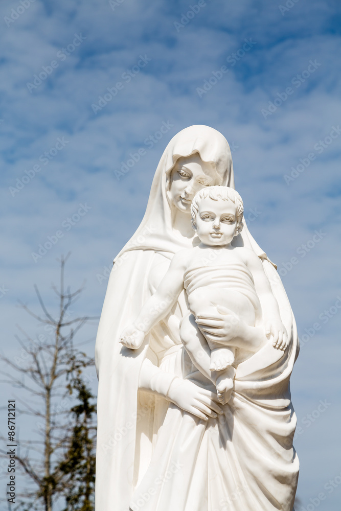 Statue of Madonna and Christ