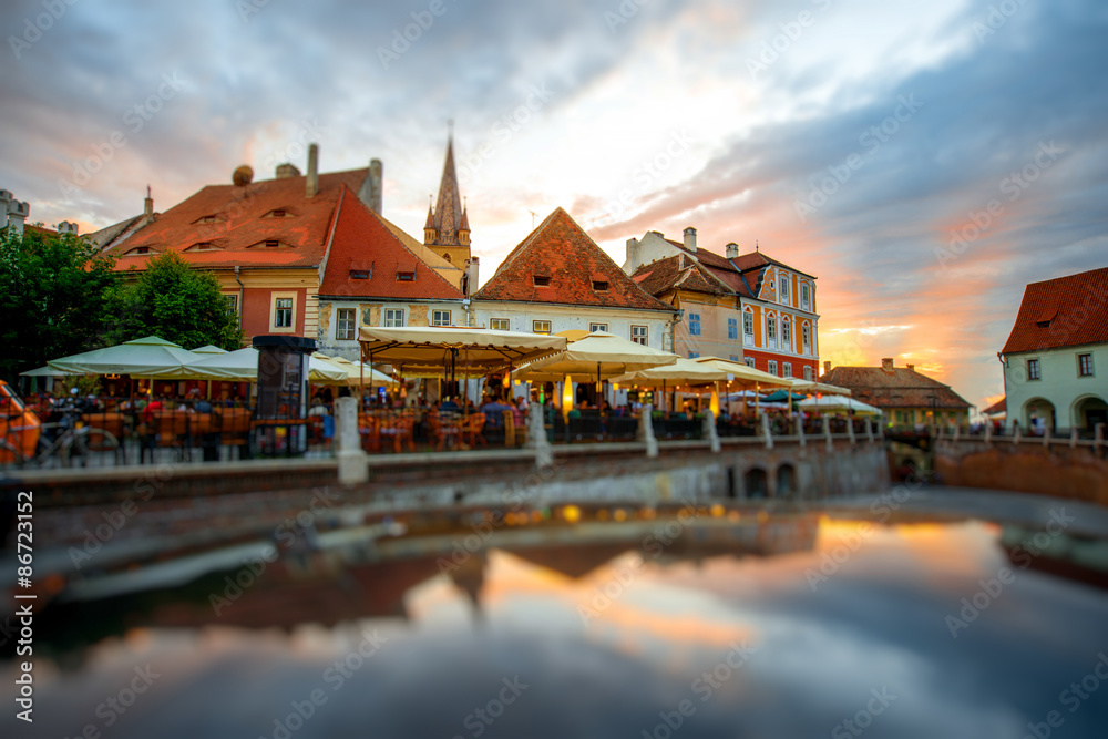 Obraz premium Night view on Sibiu city