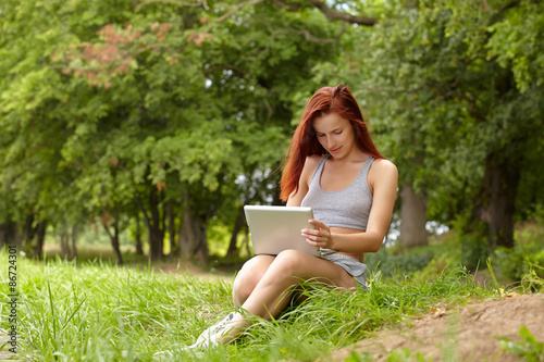 woman with laptop