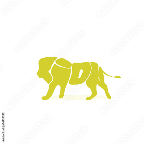 Illustration Lion painted the word "lion". For child development and games.