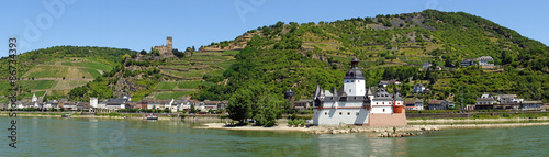 Rhein mit Burg Pfalzgrafenstein - Mittelrhein Panorama photo