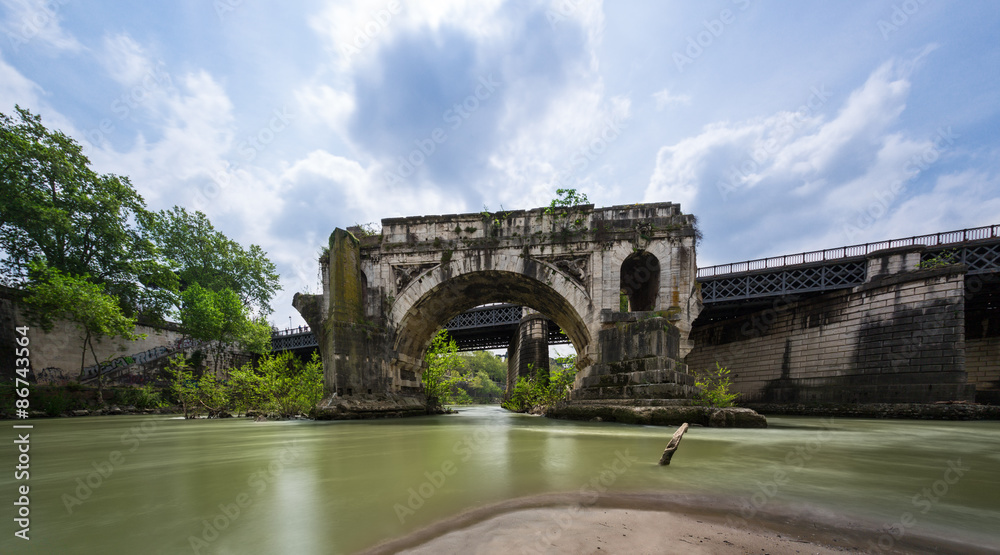 Pons Aemilius - Borken Bridge - Rome