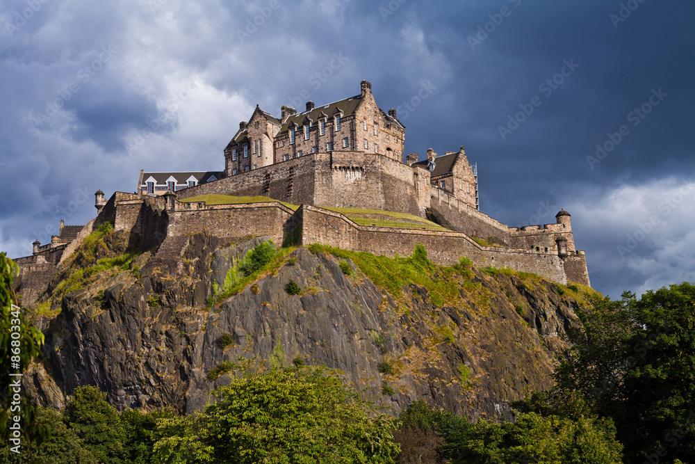Edinburgh Castle storm clouds