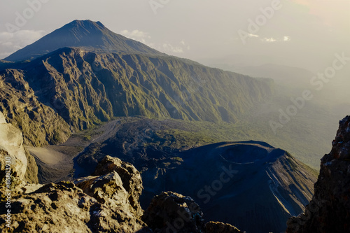 Fotografija Sunrise over Mt Meru carter