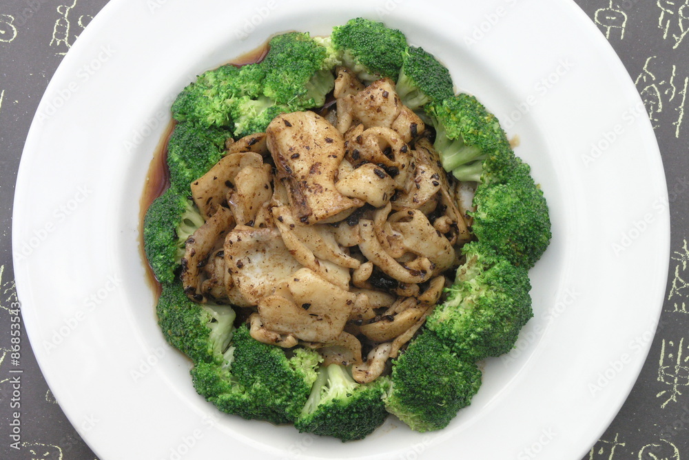 Broccoli with mushrooms Broccoli with mushrooms