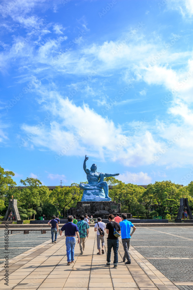 Obraz premium 平和祈念像@長崎平和公園