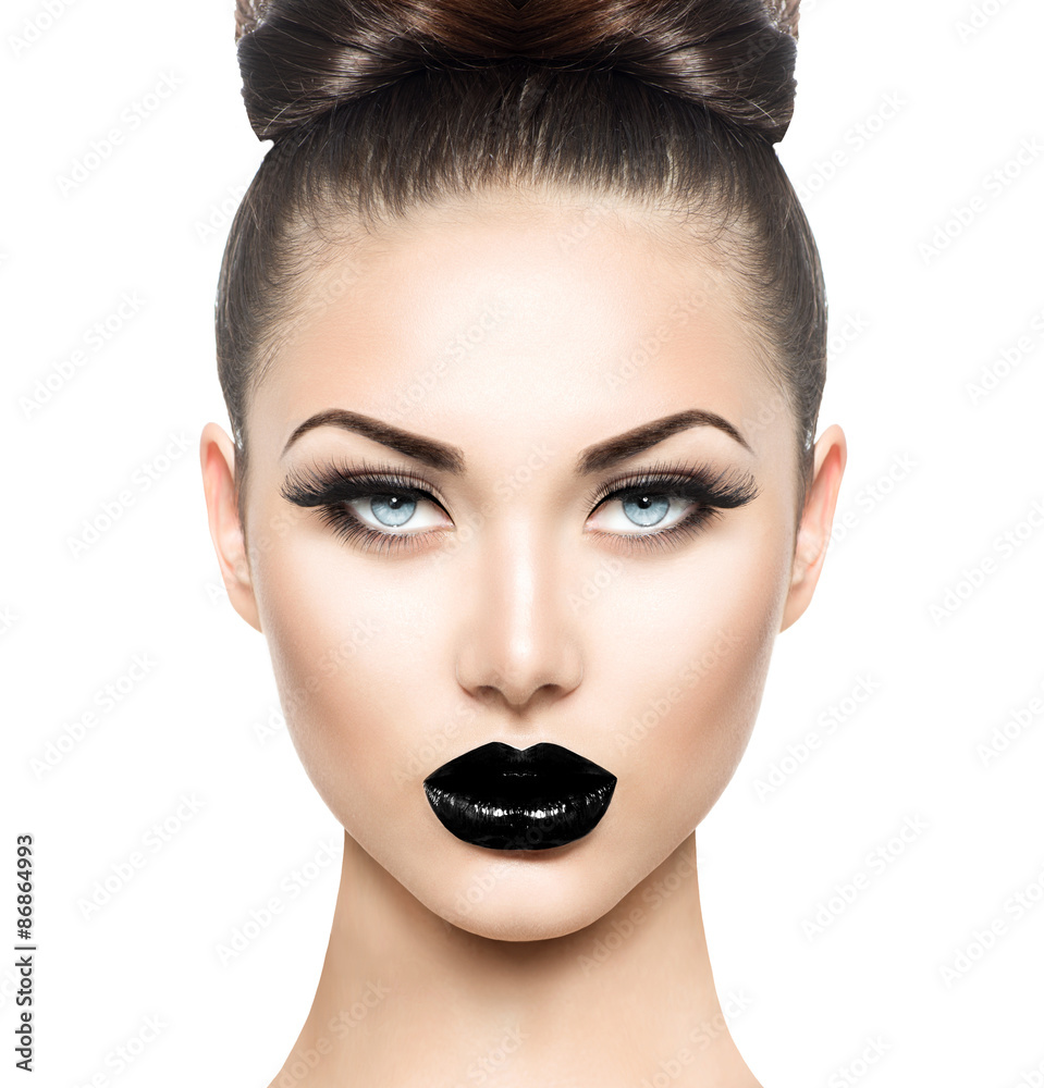Fotografía High fashion beauty model girl with black make up and long  lushes | Posters.es