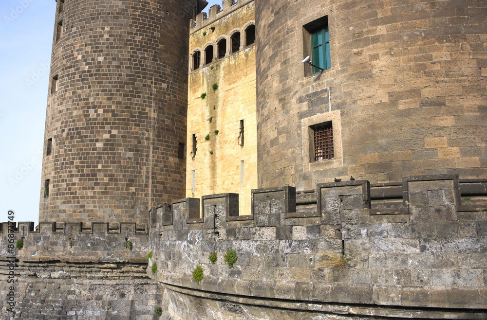 Castel Nuovo-III-Neapel-Italien