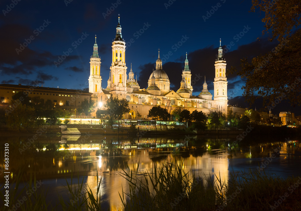 Cathedral   in night. Zaragoza, Spain