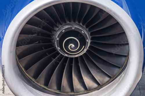 ジェット旅客機のタービン Engine turbine blade of the jetliner photo