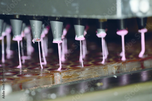 production of pralines 