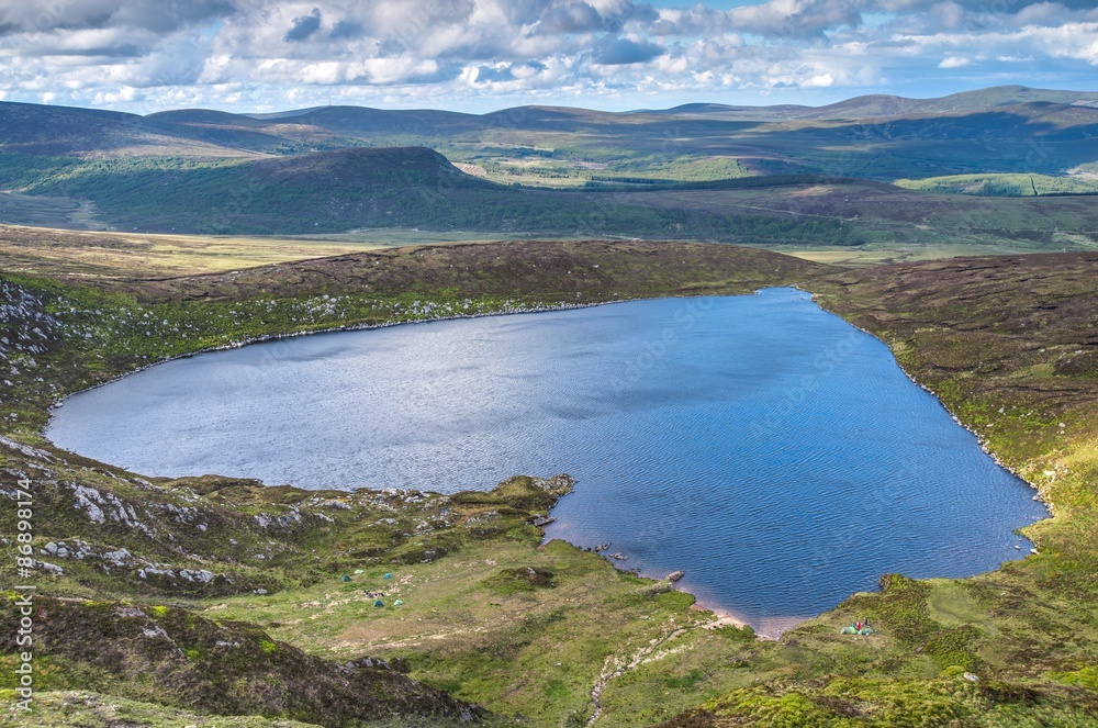 Naklejka premium Heart shaped Lake Ouler in Wicklow mountains