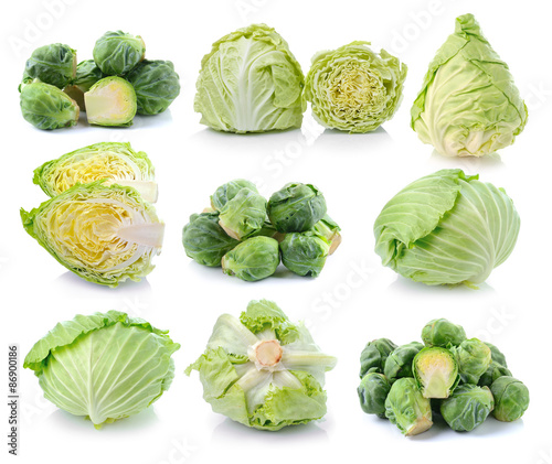 Fotografia green cabbage isolated on white