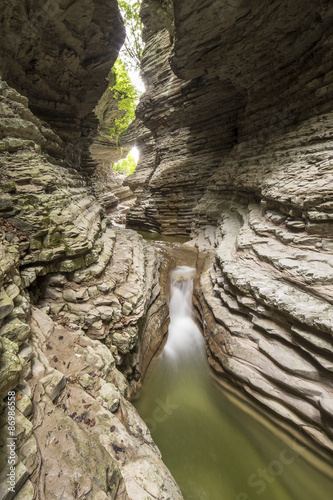 heart in the rocks