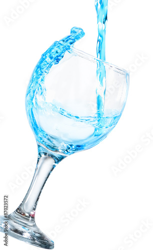 clean water into a glass
